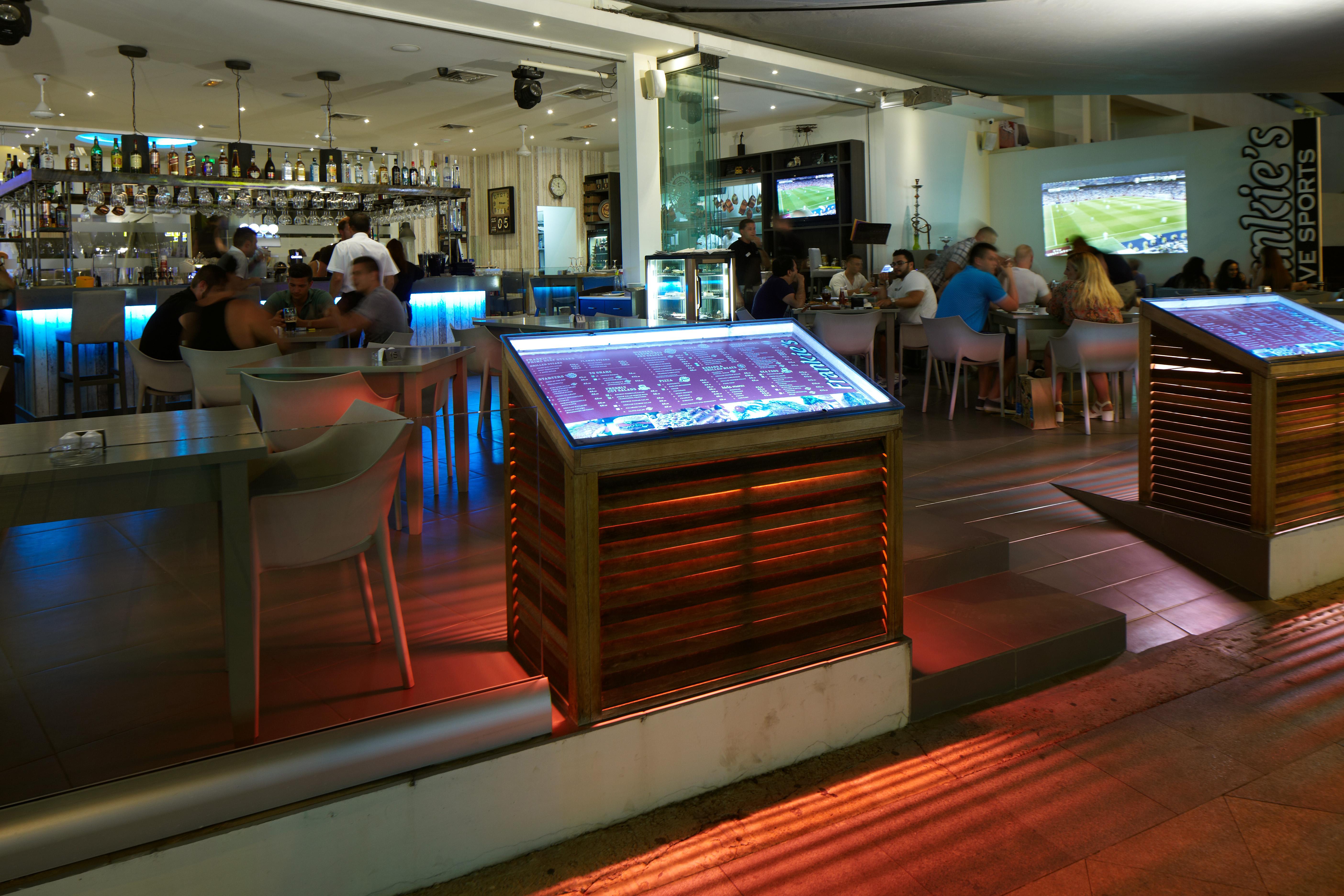 Melpo Antia Hotel & Suites Agia Napa Buitenkant foto