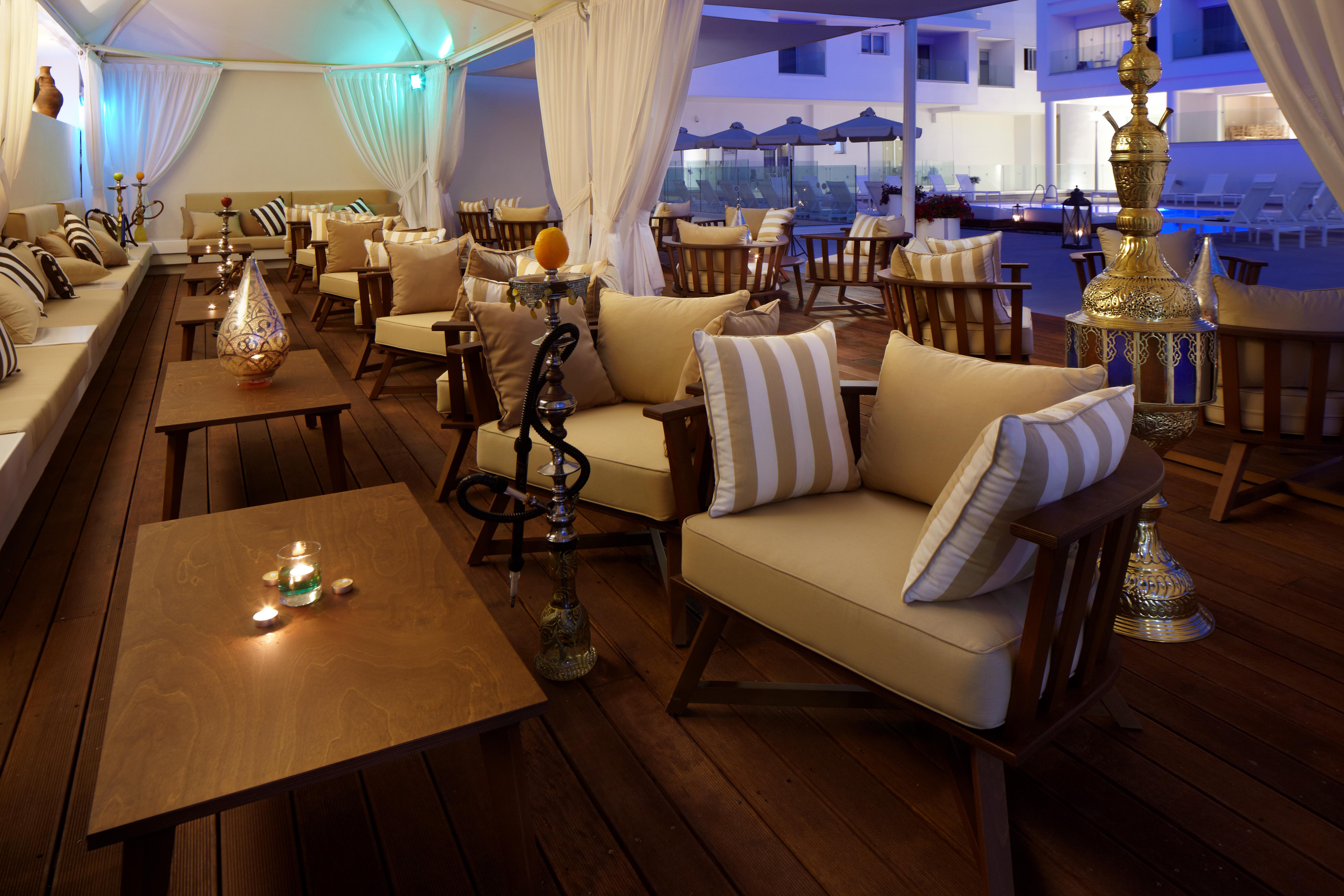 Melpo Antia Hotel & Suites Agia Napa Buitenkant foto
