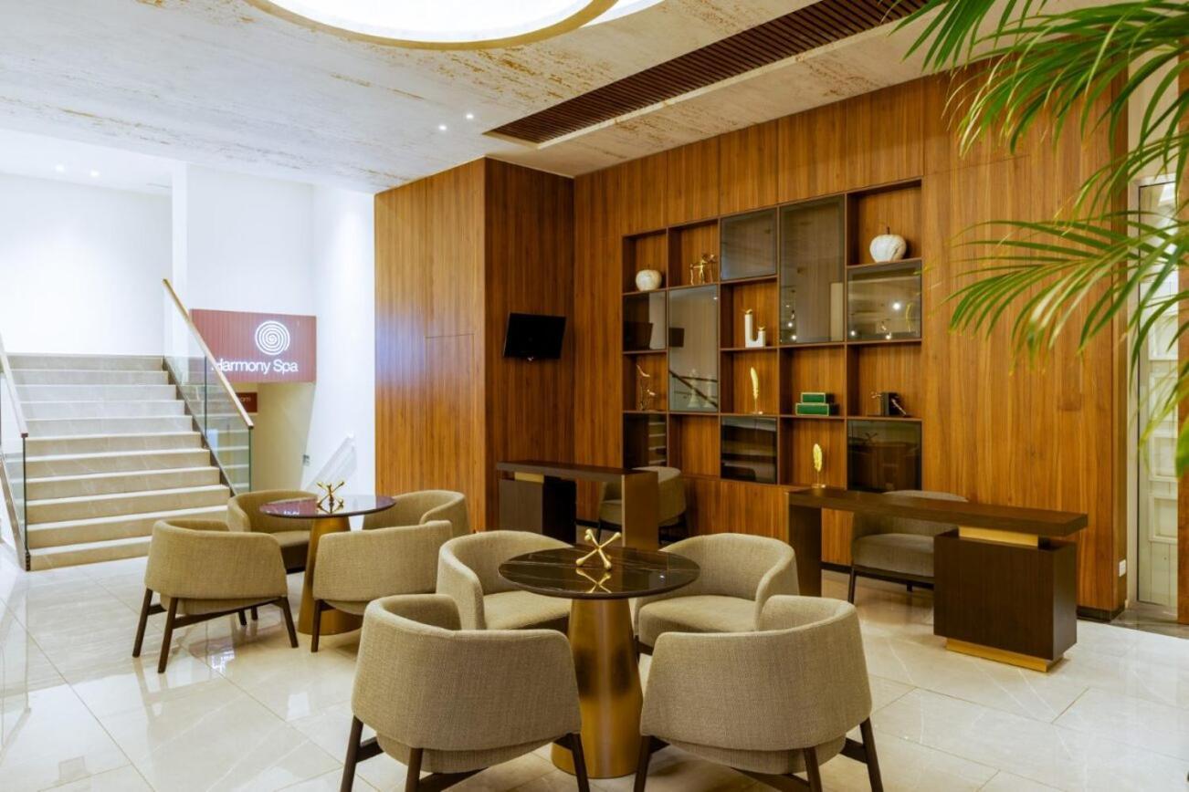 Melpo Antia Hotel & Suites Agia Napa Buitenkant foto